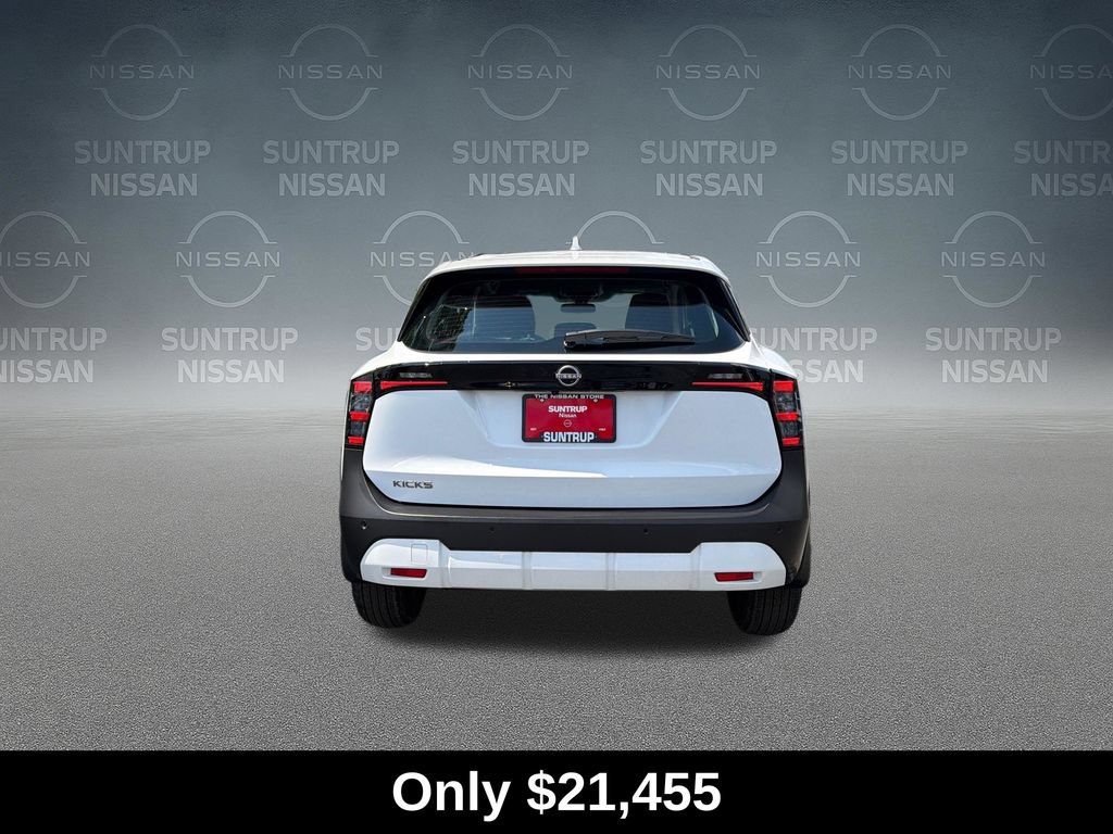 Used 2025 Nissan Kicks S FWD image 4