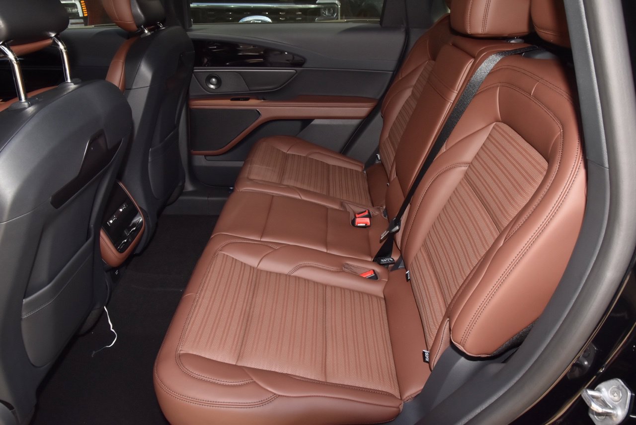 New 2026 Lincoln Nautilus Reserve AWD/4WD image 14