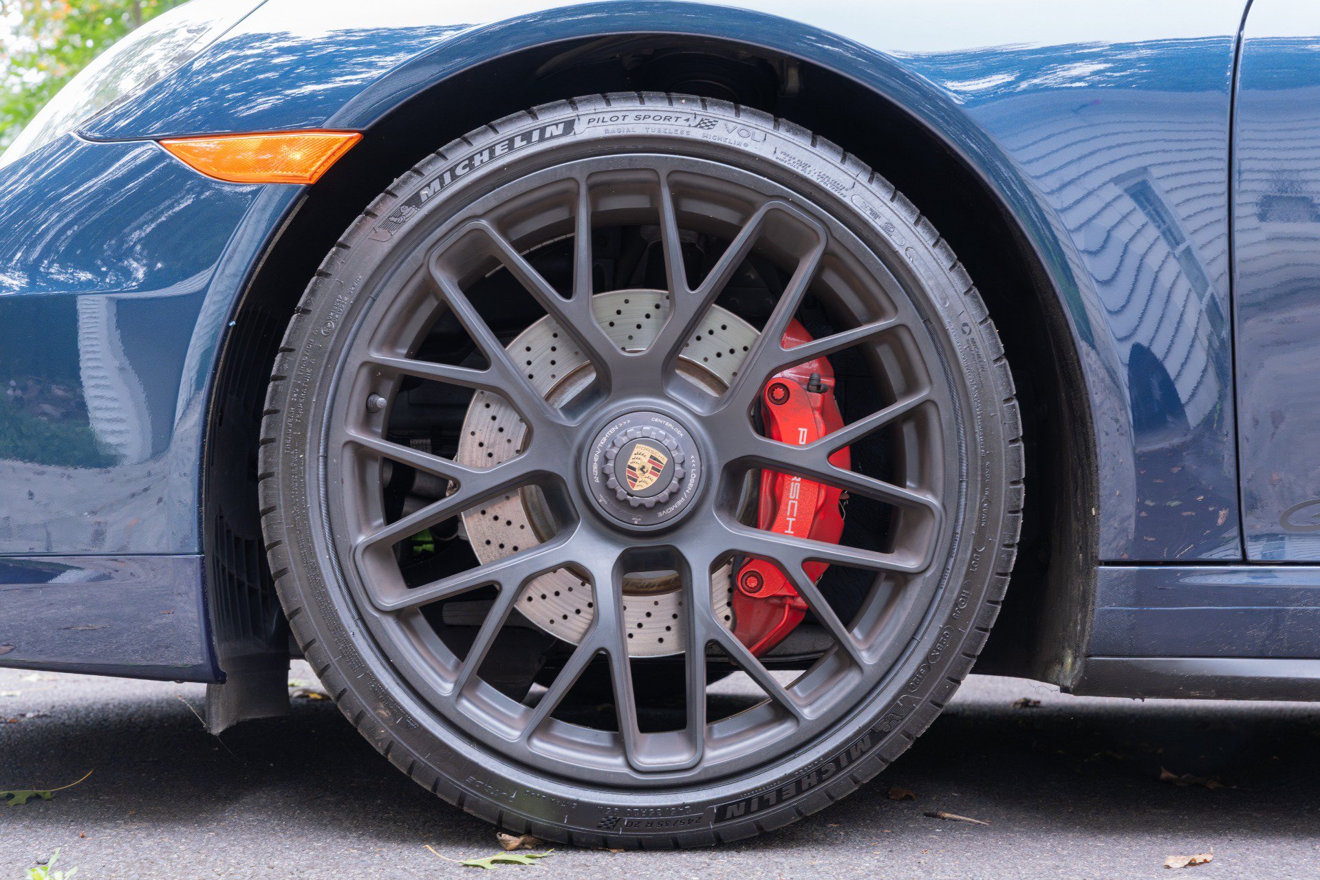 Used 2016 Porsche 911 Carrera GTS RWD image 15