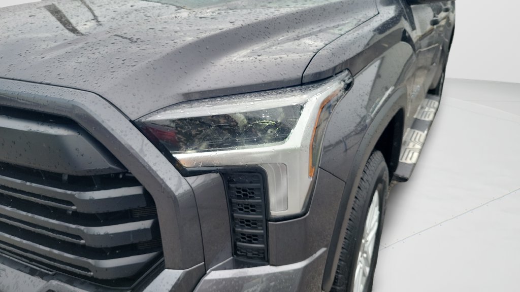 Used 2024 Toyota Tundra SR5 w/ SR5 Convenience Package AWD/4WD image 23