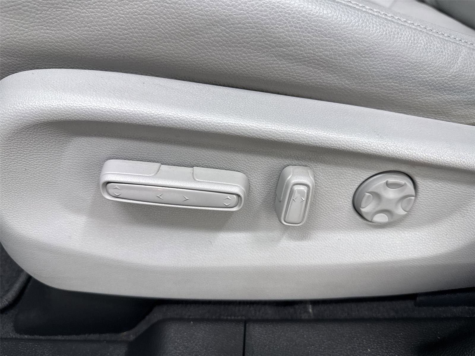 Used 2018 Honda Odyssey EX-L image 13