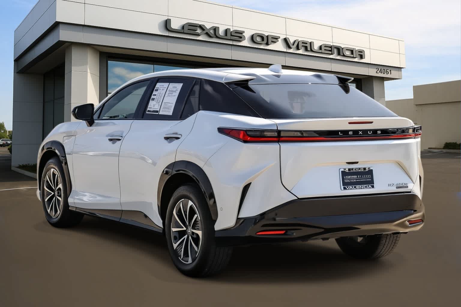 Certified 2023 Lexus RZ 450e Premium w/ Technology Package AWD/4WD image 2