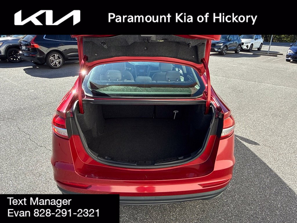 Used 2020 Ford Fusion S FWD image 10