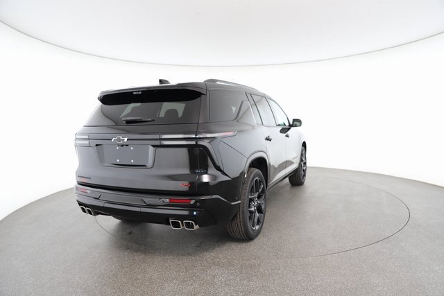 Used 2025 Chevrolet Traverse RS w/ LPO, Floor Liner Package image 16