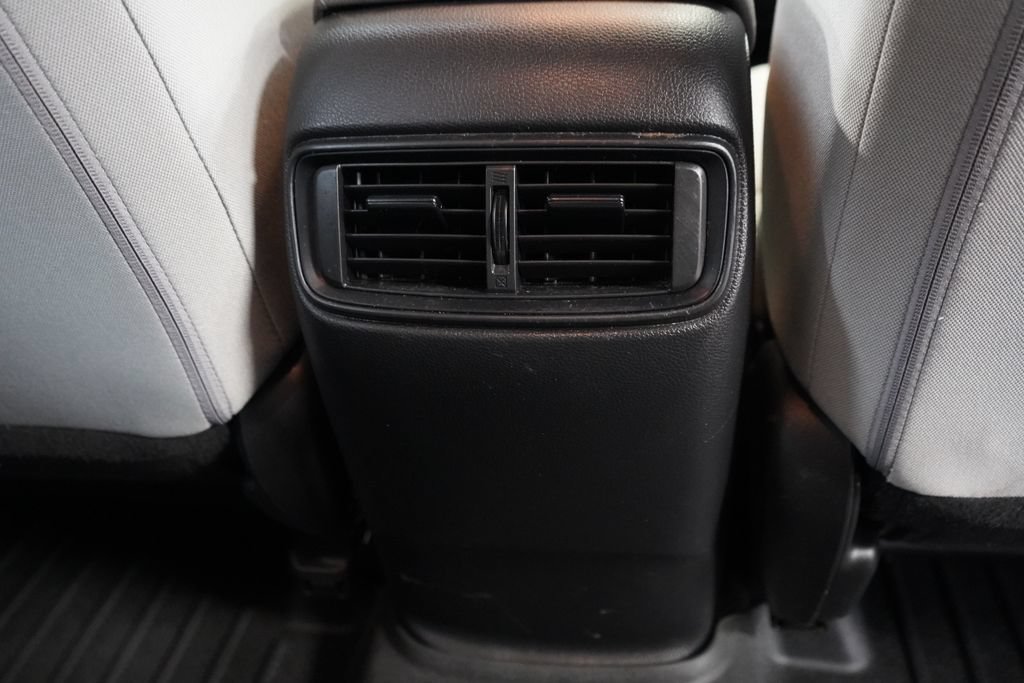 Used 2018 Honda CR-V LX image 21