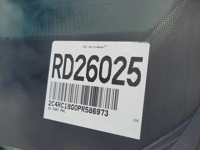 Certified 2023 Chrysler Pacifica Touring-L FWD image 29