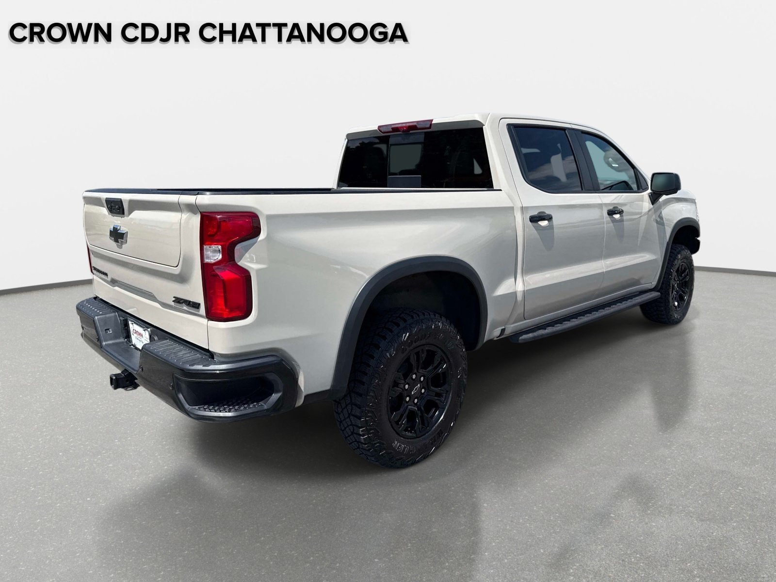 Used 2026 Chevrolet Silverado 1500 ZR2 w/ Dark Appearance Package AWD/4WD image 5