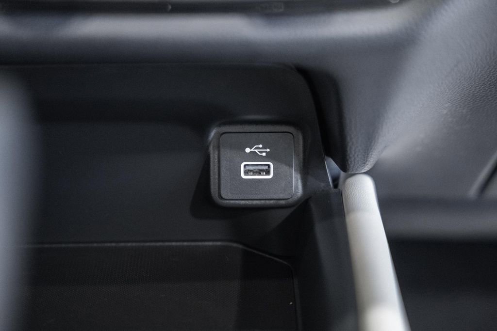 Used 2025 Honda HR-V LX image 19