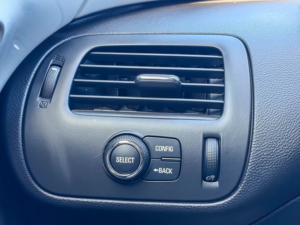 Used 2014 Chevrolet Volt FWD image 46