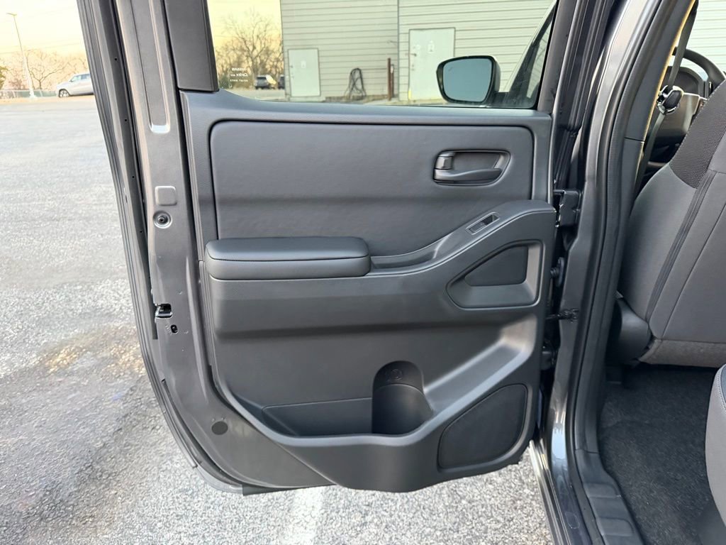 New 2026 Nissan Frontier SV w/ Tow Package image 15