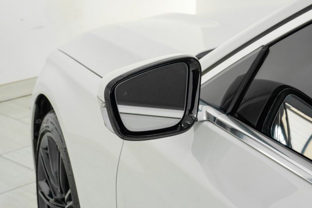 Used 2019 BMW 740i w/ Executive Package RWD image 47
