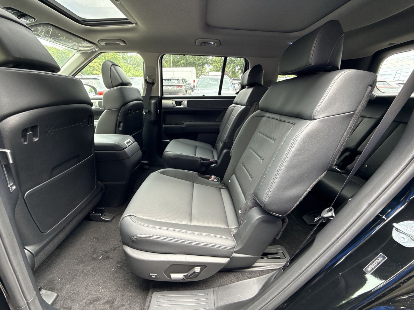 New 2027 Hyundai Santa Fe Limited AWD/4WD image 25