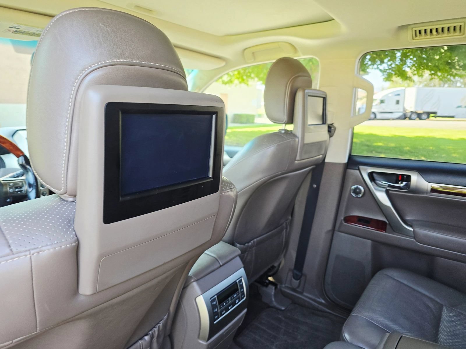 Used 2011 Lexus GX 460 Premium AWD/4WD image 47
