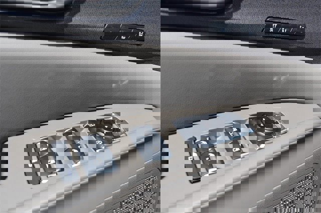 New 2026 Kia Carnival EX image 21