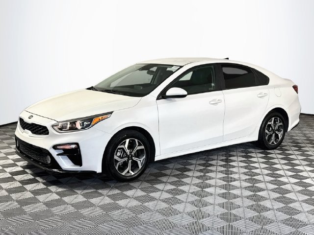 Used 2021 Kia Forte LXS FWD image 4