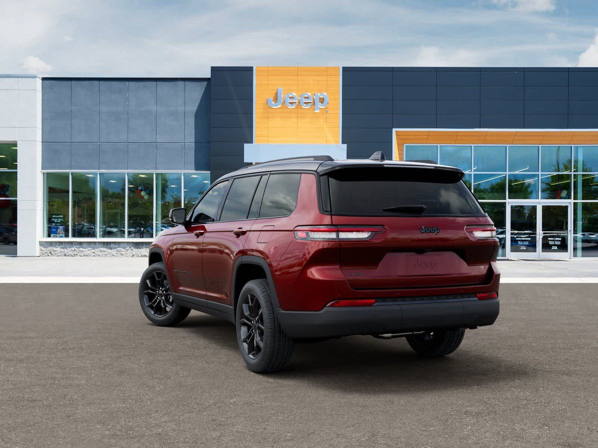 New 2025 Jeep Grand Cherokee L Limited AWD/4WD image 3