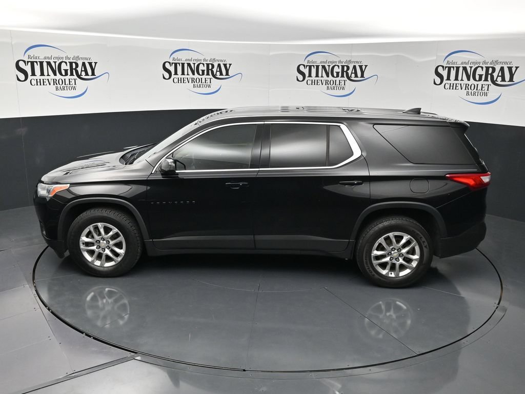 Used 2021 Chevrolet Traverse LS w/ LPO, Blackout Package FWD image 15