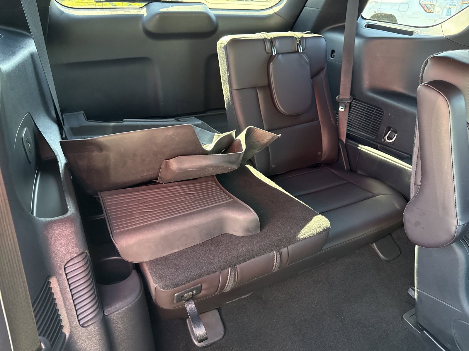 Used 2025 Ford Explorer Platinum w/ Ultimate Package image 37