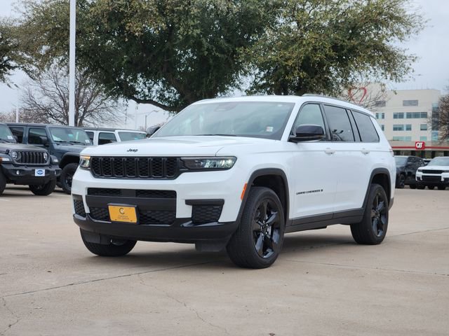 Certified 2025 Jeep Grand Cherokee L Laredo AWD/4WD image 3