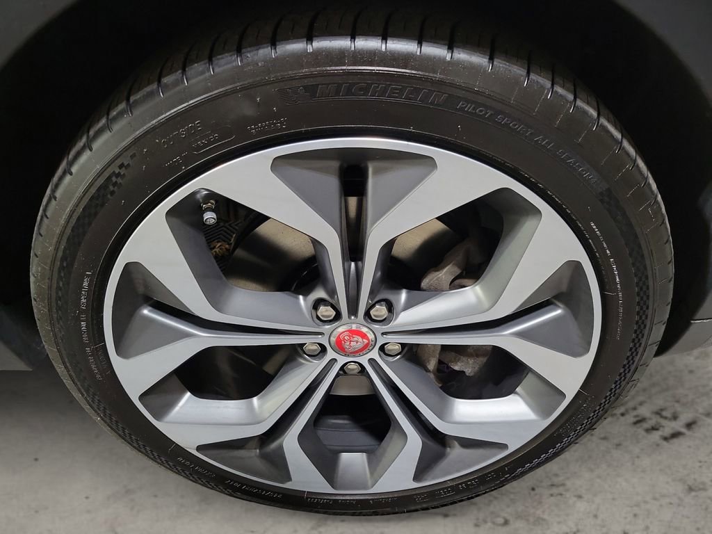 Used 2020 Jaguar E-PACE Checkered Flag image 11