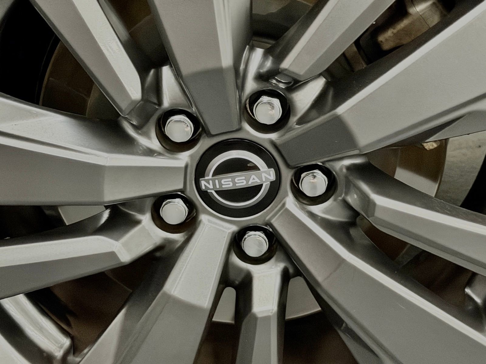 Used 2022 Nissan Pathfinder S FWD image 17