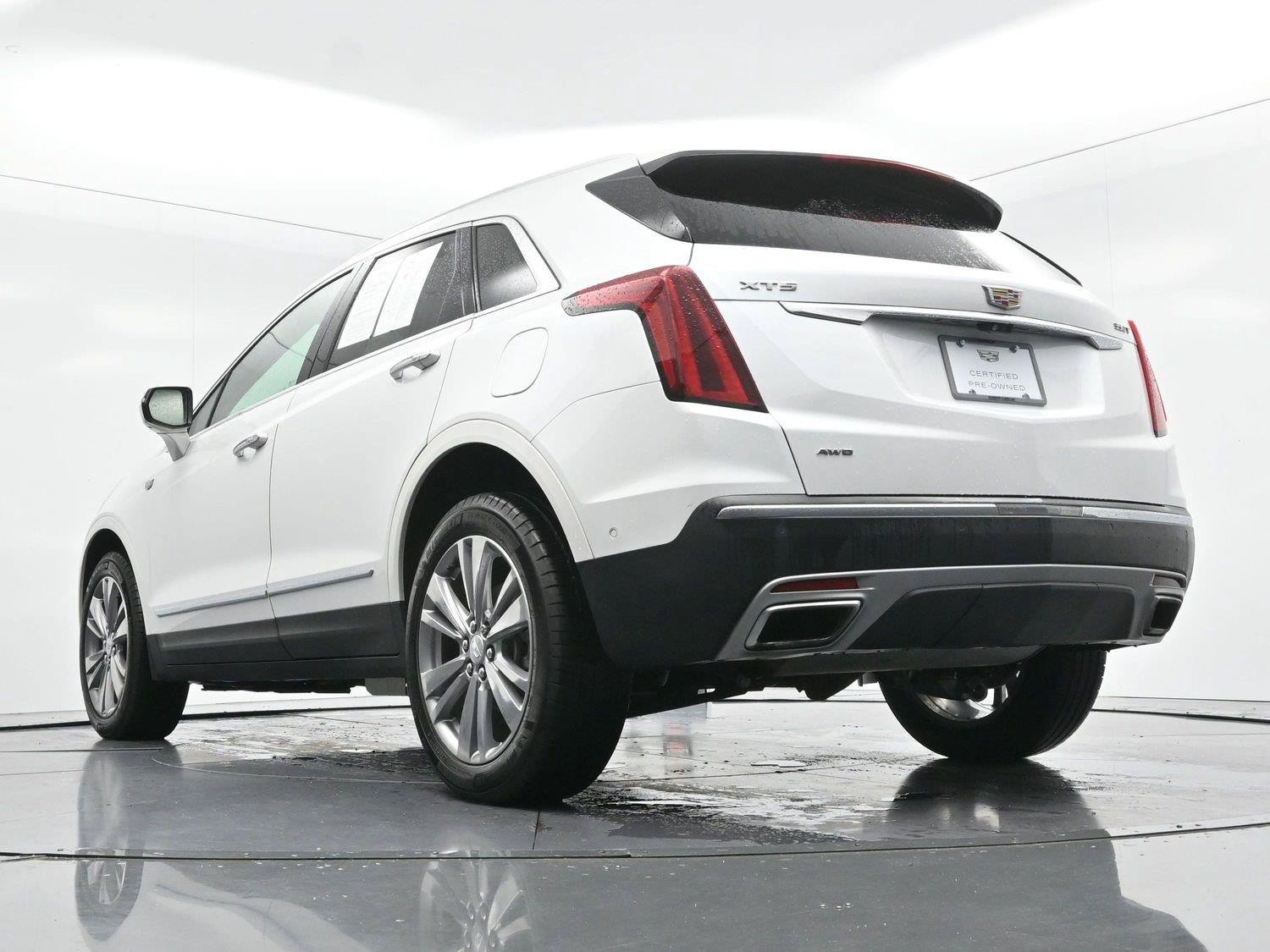 Certified 2024 Cadillac XT5 Premium Luxury w/ Technology Package AWD/4WD image 48