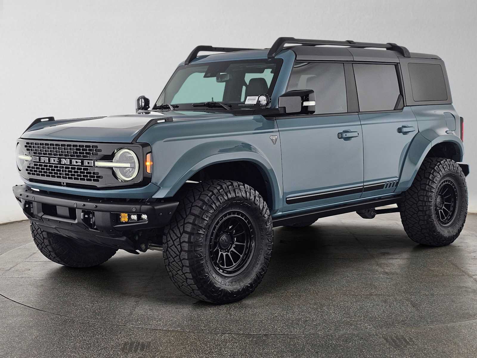 Used 2021 Ford Bronco First Edition AWD/4WD image 7
