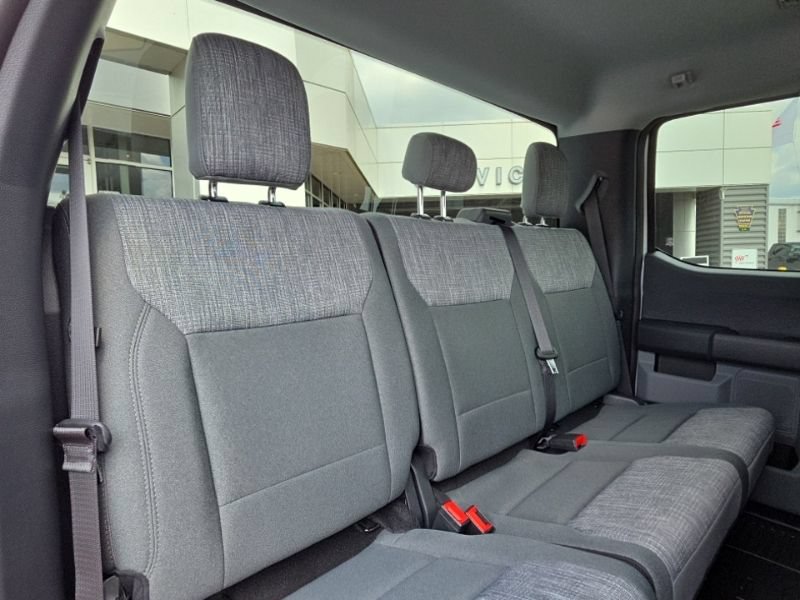 New 2026 Ford F250 XLT w/ FX4 Off-Road Package AWD/4WD image 19