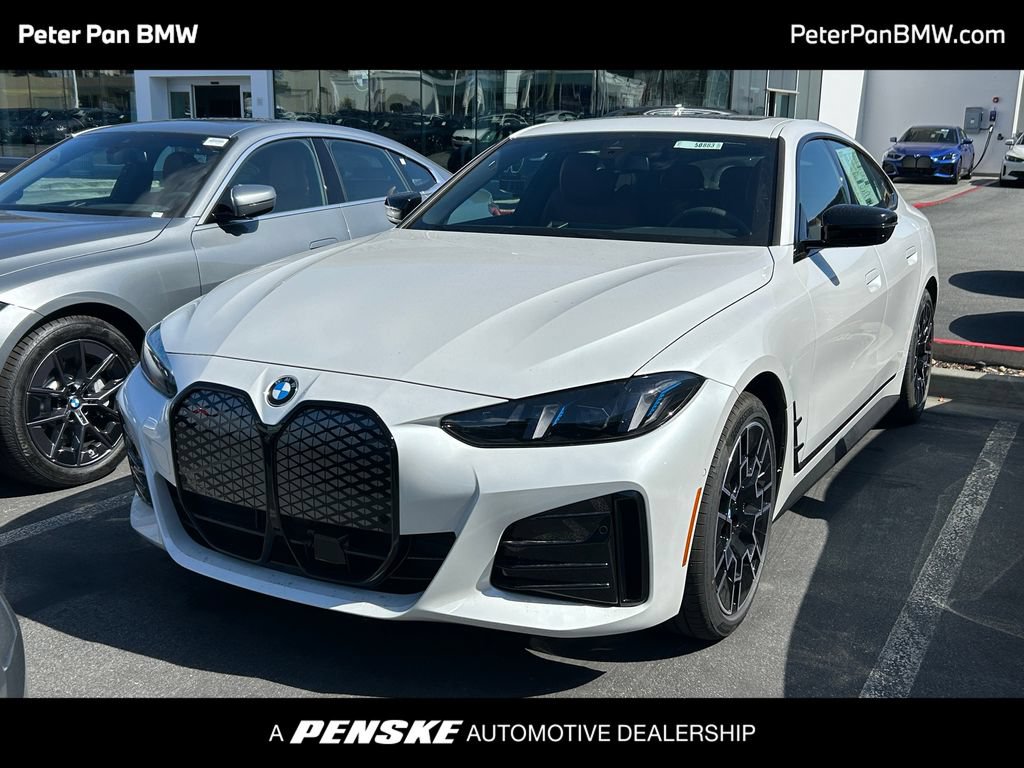 New 2026 BMW i4 eDrive40 w/ M Sport Package