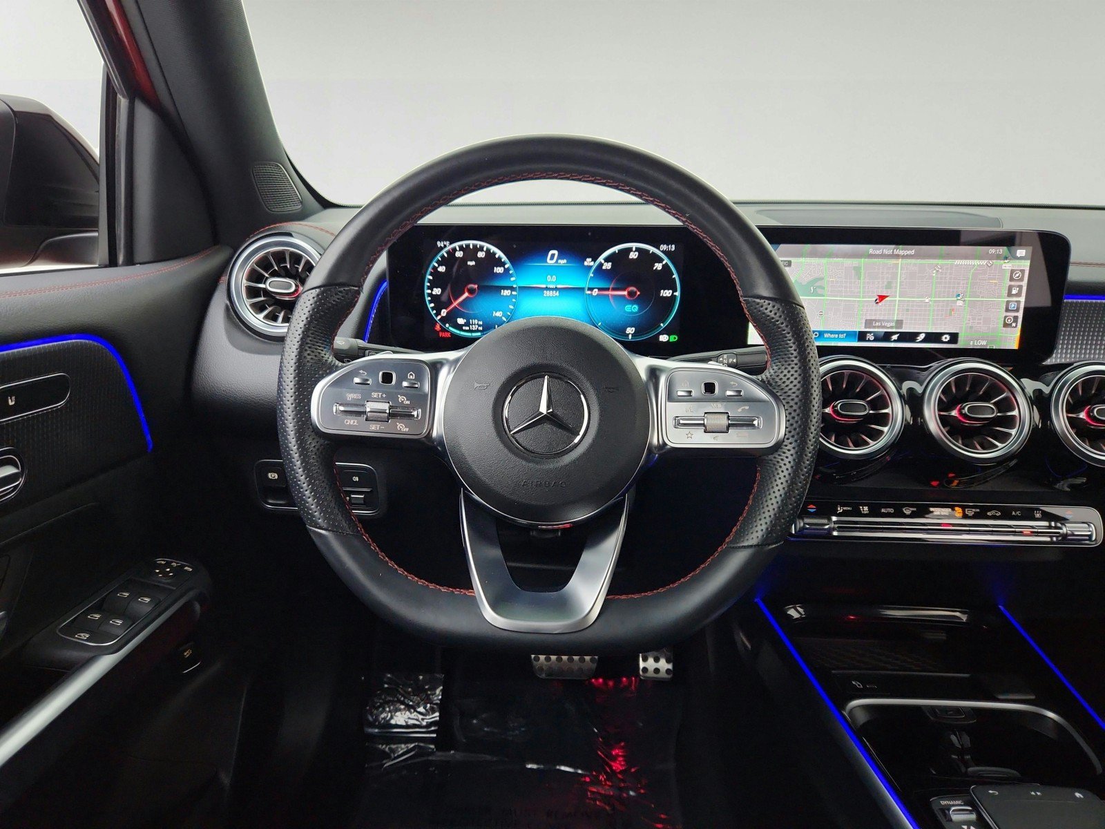 Used 2023 Mercedes-Benz EQB 350 4MATIC SUV image 23