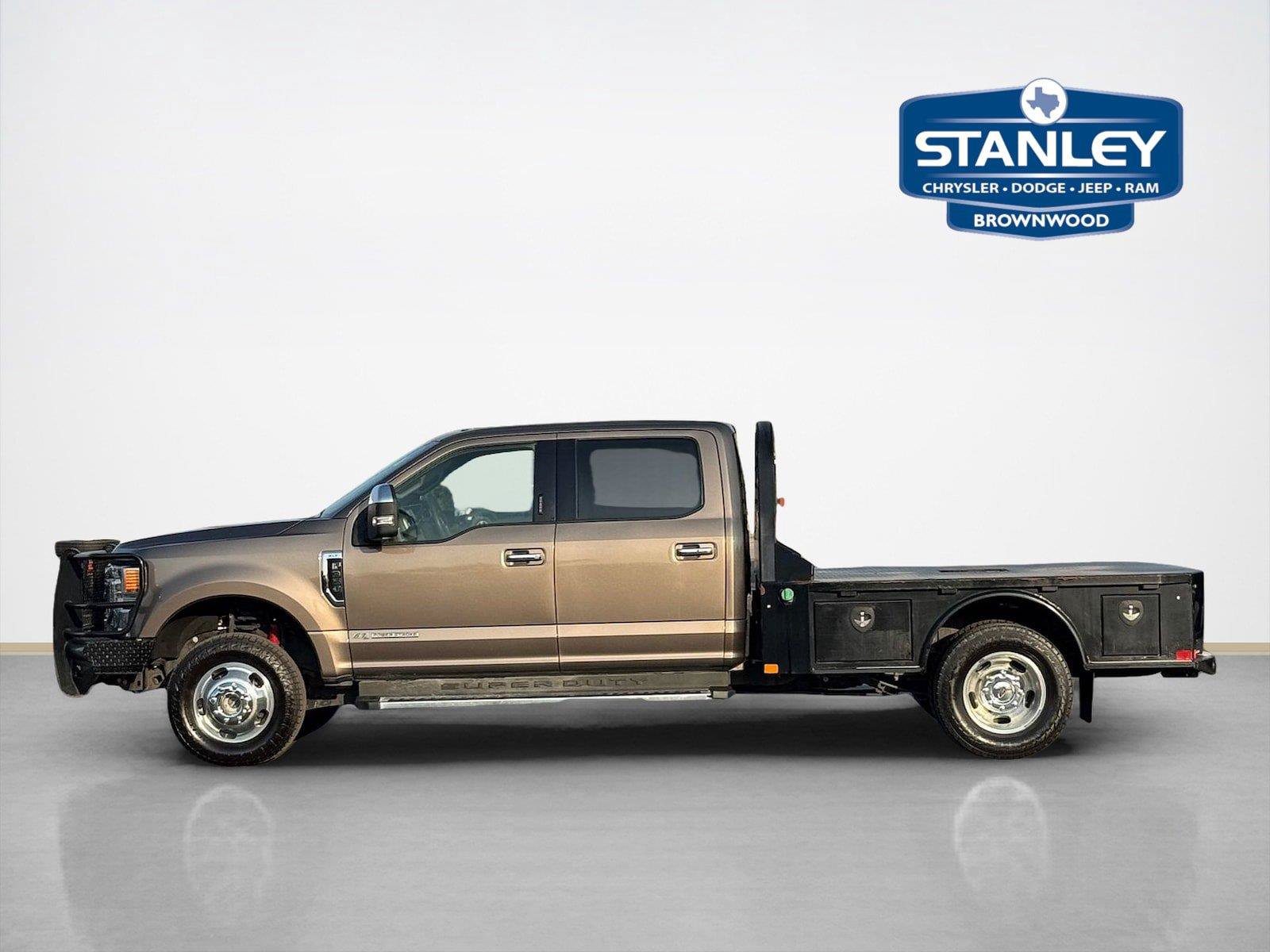 Used 2022 Ford F350 XLT w/ XLT Premium Package AWD/4WD image 4
