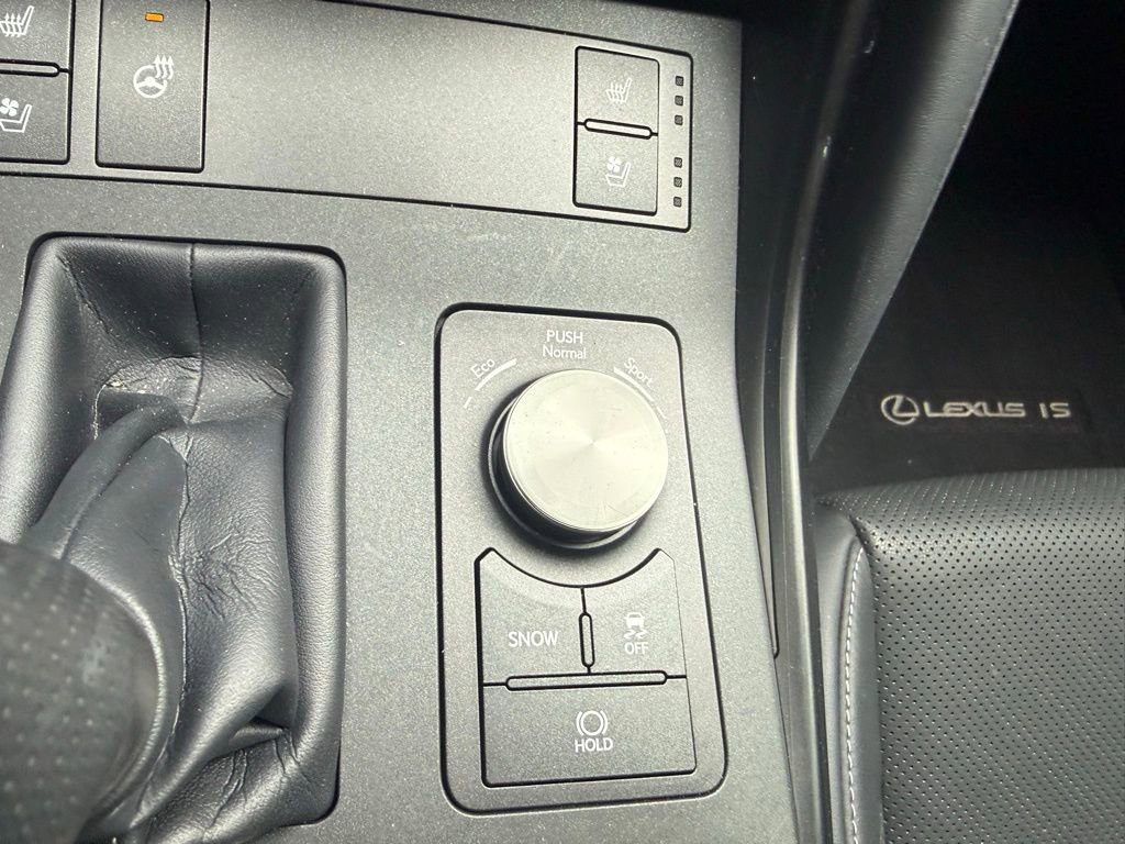 Certified 2023 Lexus IS 350 F Sport image 29