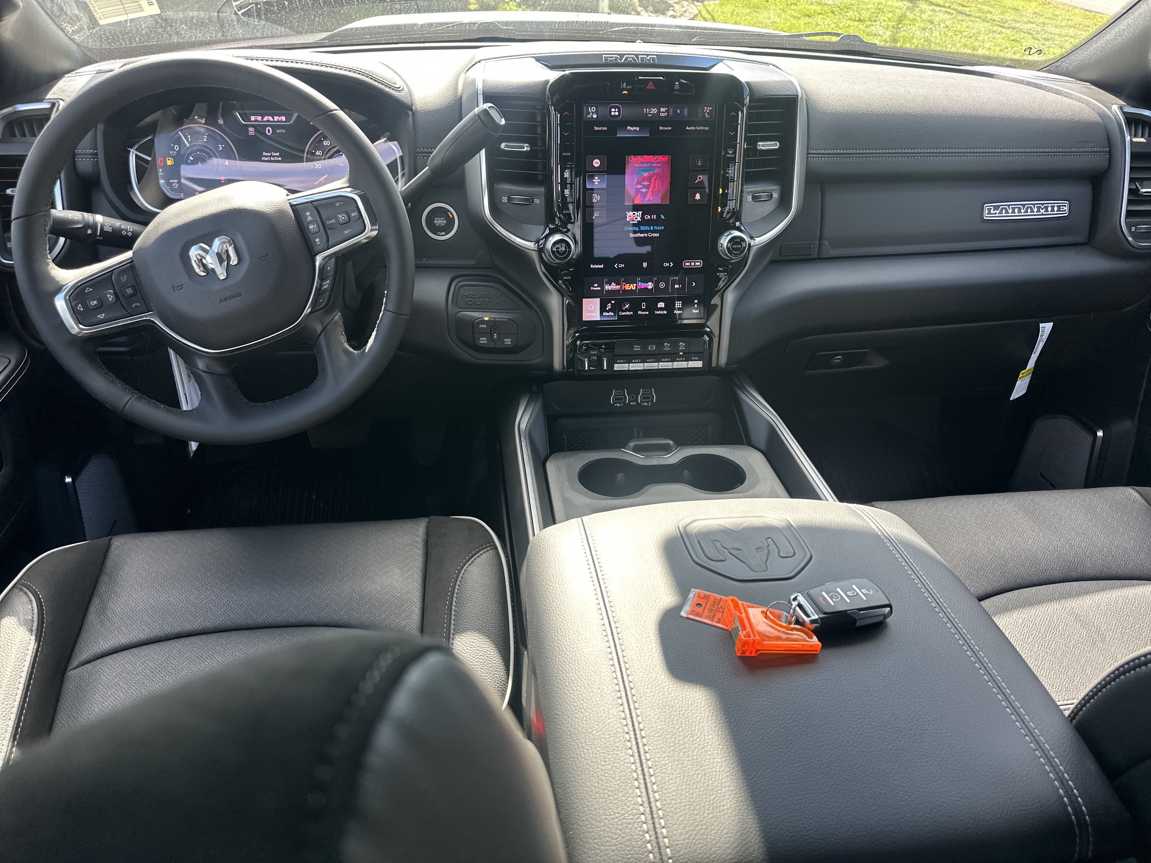 New 2027 RAM 5500 4x4 Crew Cab image 33