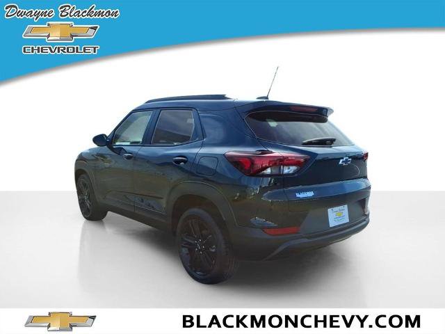 New 2026 Chevrolet TrailBlazer LT w/ Midnight Edition FWD image 5