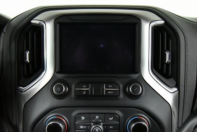 Used 2021 Chevrolet Silverado 1500 LT Trail Boss w/ Convenience Package II image 4