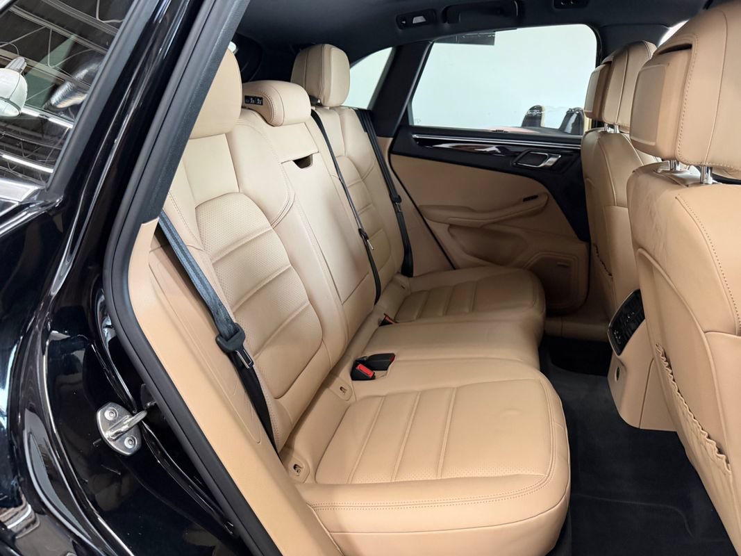 Used 2019 Porsche Macan S AWD/4WD image 41