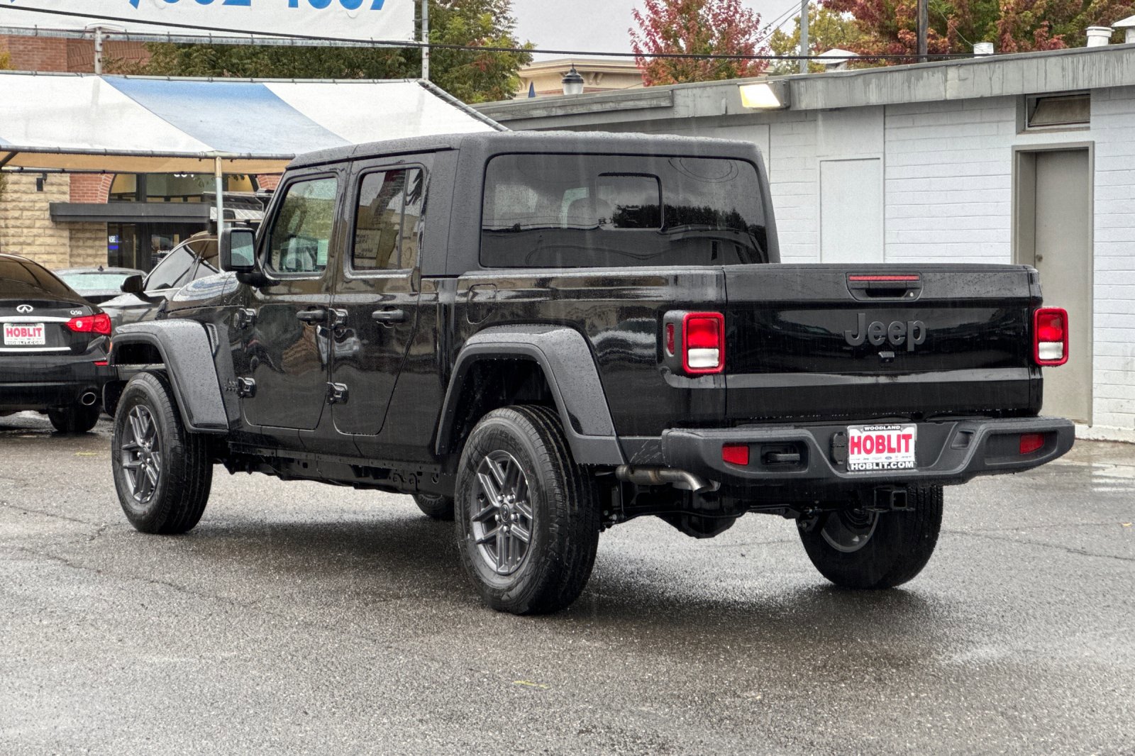 New 2025 Jeep Gladiator Sport image 5