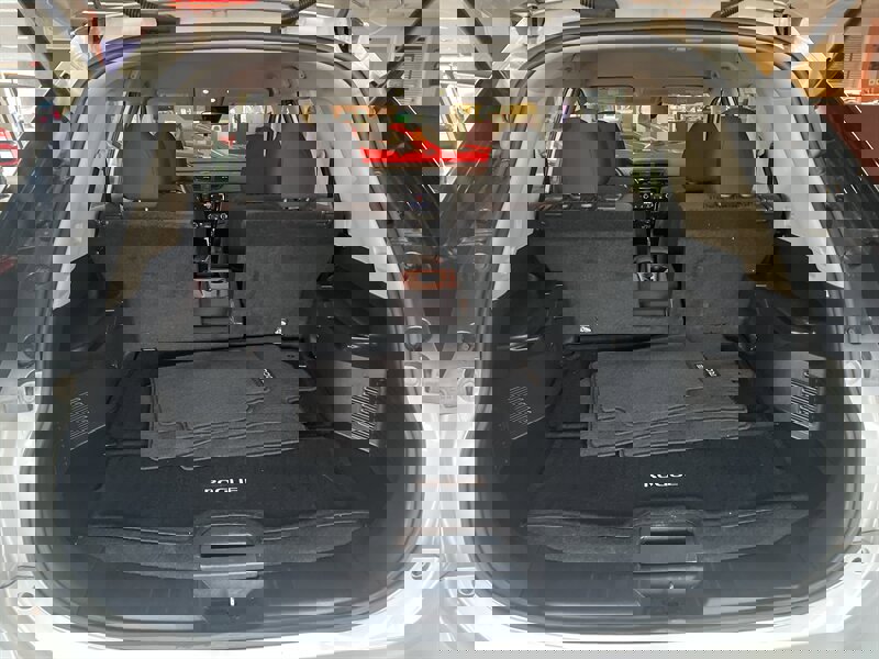 Used 2019 Nissan Rogue S image 28