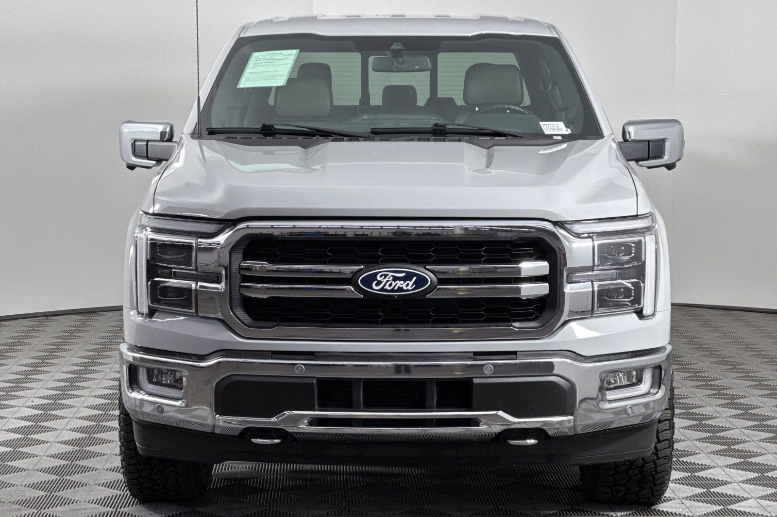 Used 2024 Ford F150 Lariat w/ Tow/Haul Package image 10