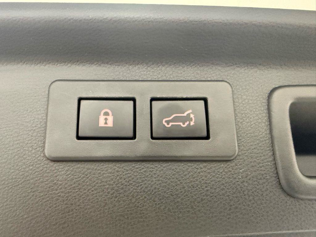Used 2023 Subaru Forester Premium AWD/4WD image 27