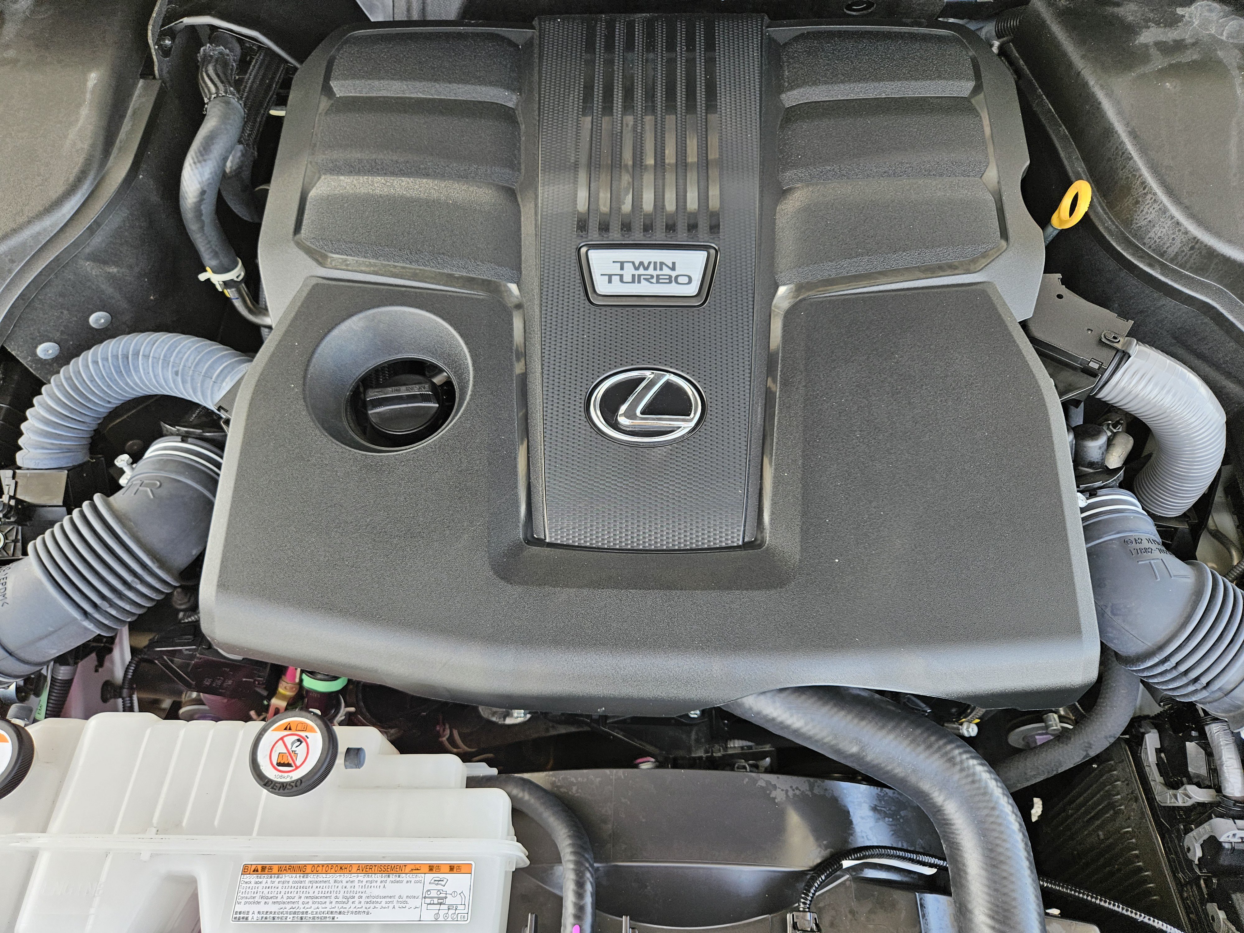 Used 2025 Lexus GX 550 w/ Accessory Package (2T) AWD/4WD image 35