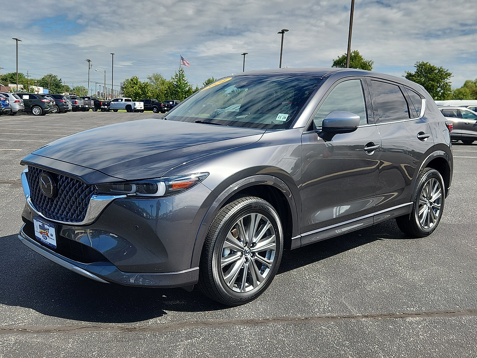 Used 2024 MAZDA CX-5 Signature AWD/4WD image 3