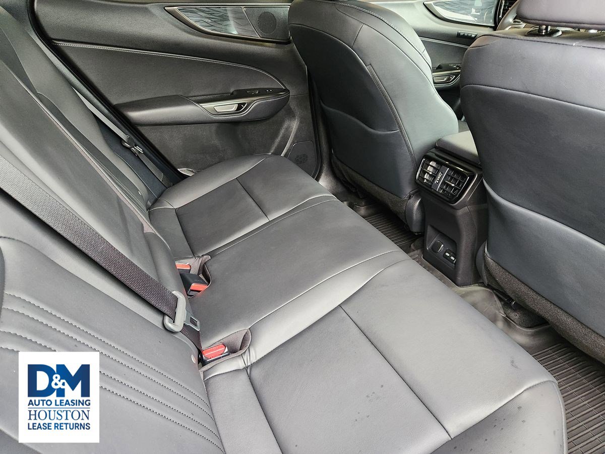 Used 2024 Lexus NX 250 FWD w/ Towing Package (2000 Lbs) image 41