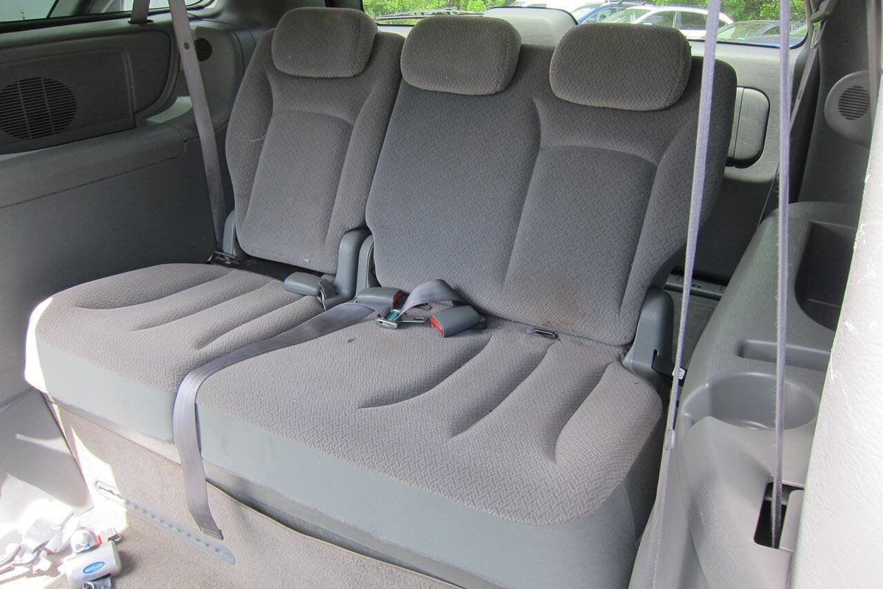 Used 2006 Dodge Grand Caravan SE w/ Popular Equipment Group I FWD image 14