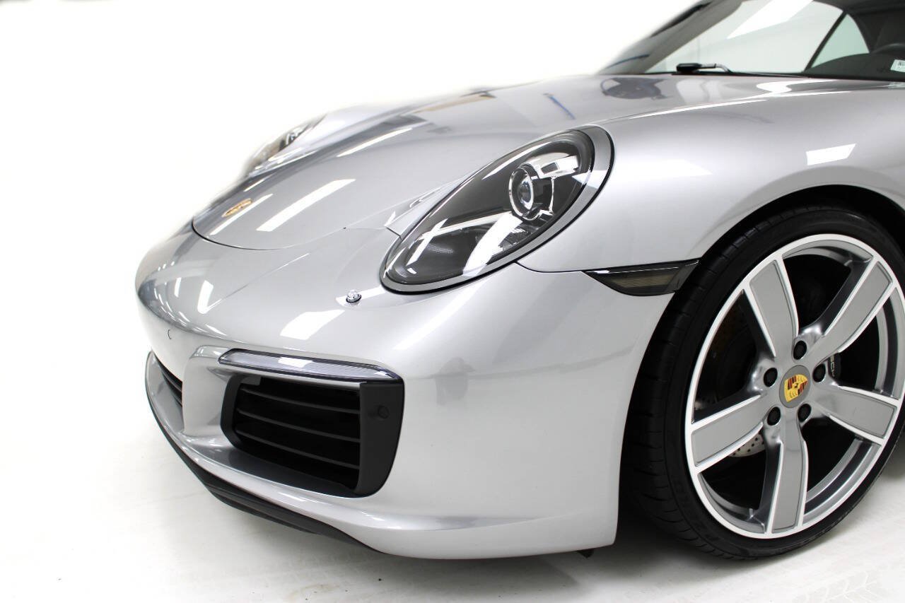 Used 2017 Porsche 911 Carrera image 36