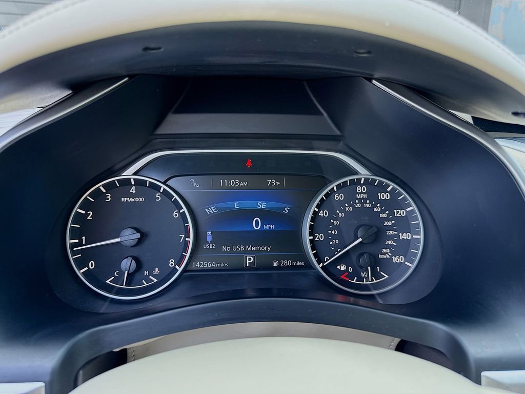 Used 2015 Nissan Murano Platinum w/ Platinum Technology Package FWD image 15