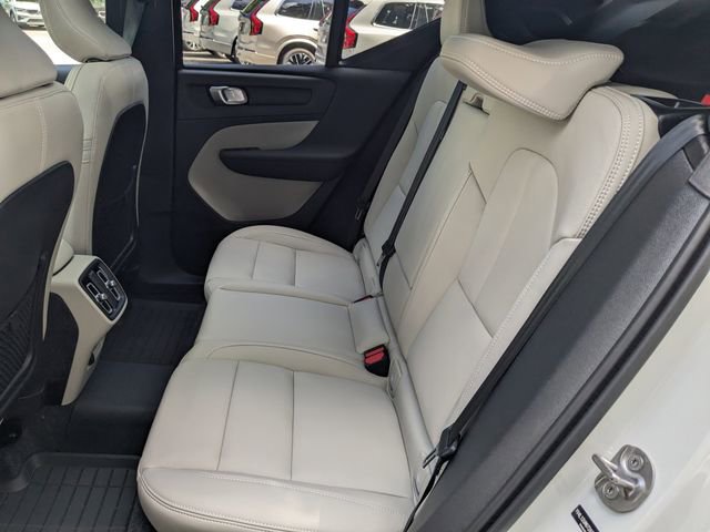 New 2026 Volvo XC40 B5 Ultra w/ Climate Package image 15