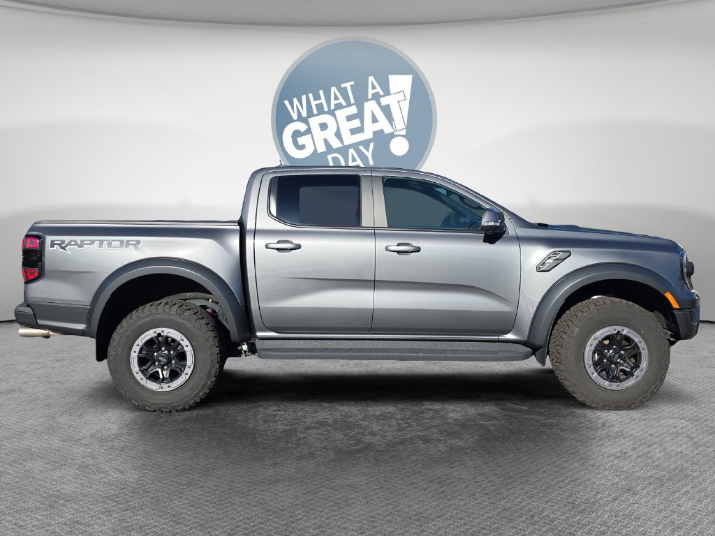 Used 2025 Ford Ranger Raptor AWD/4WD image 2