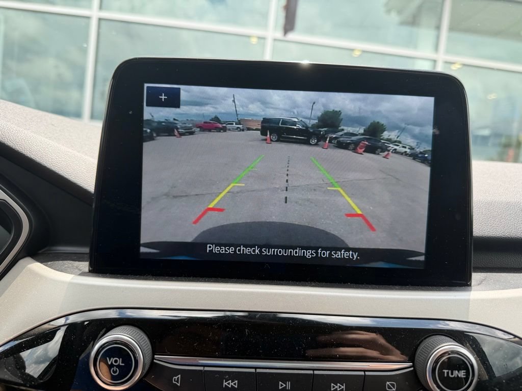 Used 2020 Ford Escape SE AWD/4WD image 8