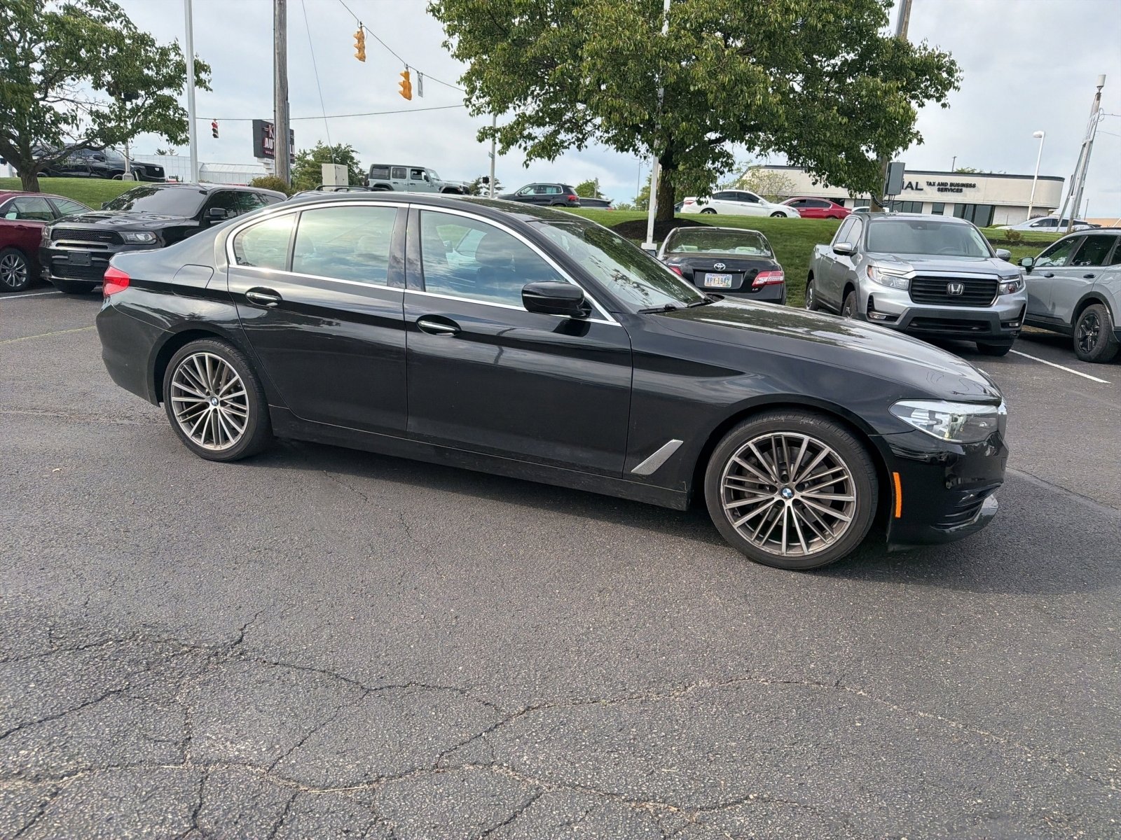 Used 2018 BMW 530i xDrive AWD/4WD image 28